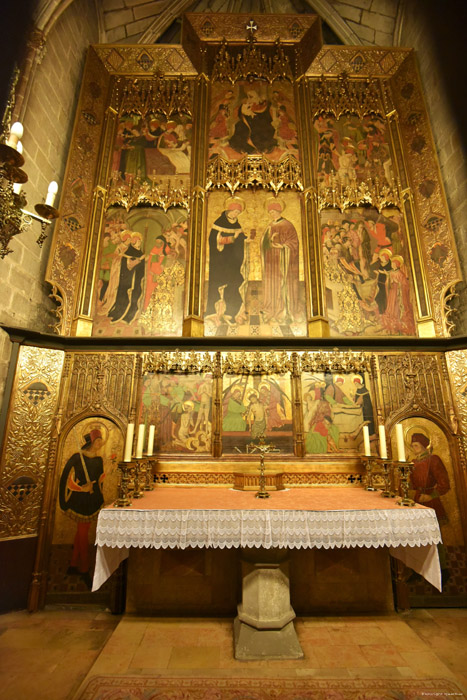 Holy Cross Cathedral (Santa Crou) Barcelona / Spain 