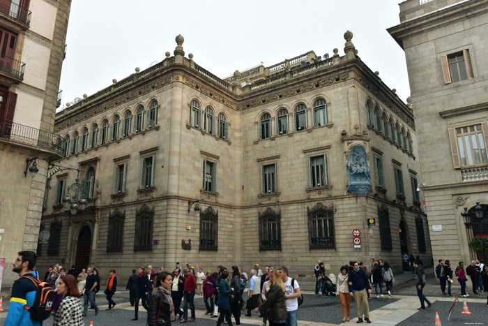 Building Barcelona / Spain 