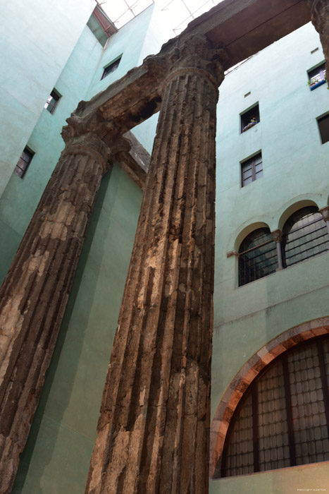 Mont Taber et Temple Barcelona / Espagne 