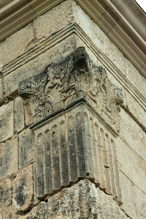 Bara Arch Francs in Roda de Ber / Spain 