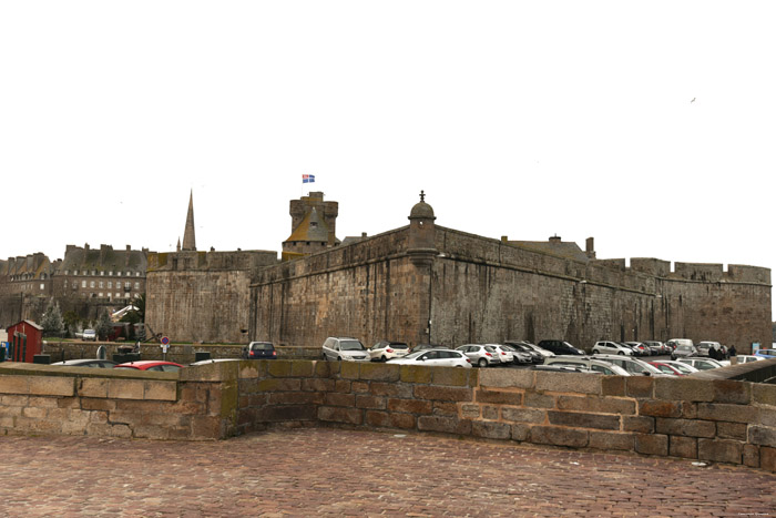 Stadsomwalling Noord-Oost Saint-Malo / FRANKRIJK 