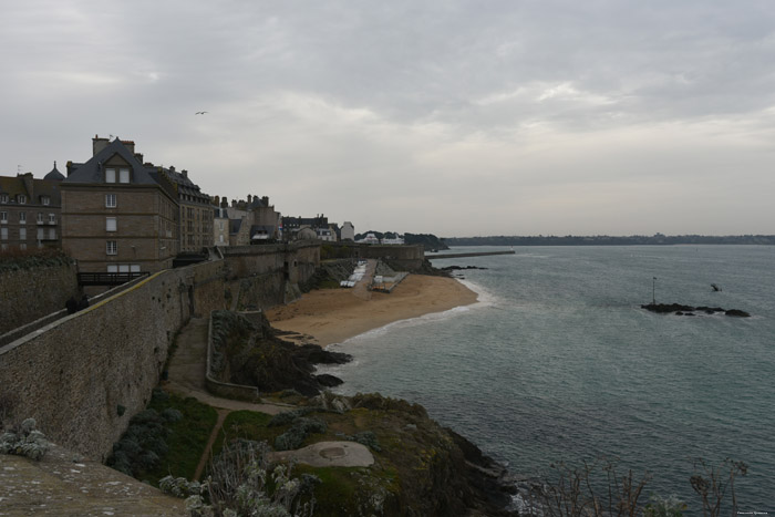 Stadsomwalling Noord-Westen Saint-Malo / FRANKRIJK 