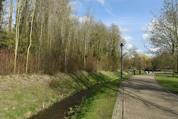 Parque de Roi Bauduoin Phase 2 JETTE / BELGIQUE 