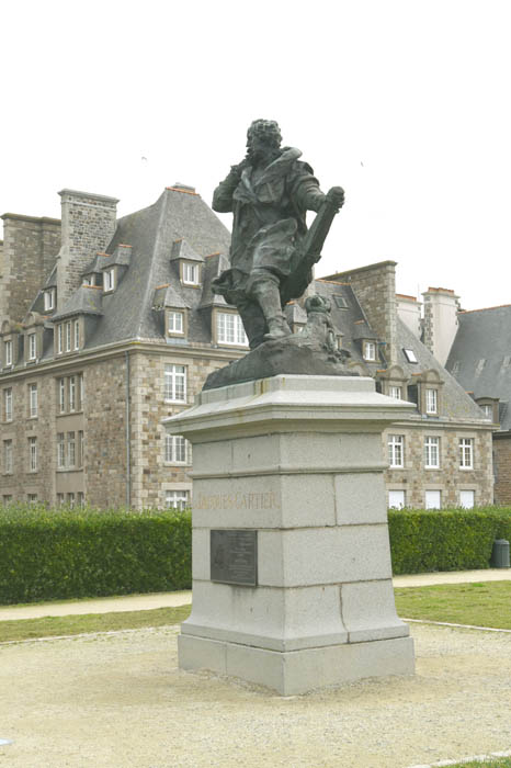 Statue de Jacques Cartier Saint-Malo / FRANCE 