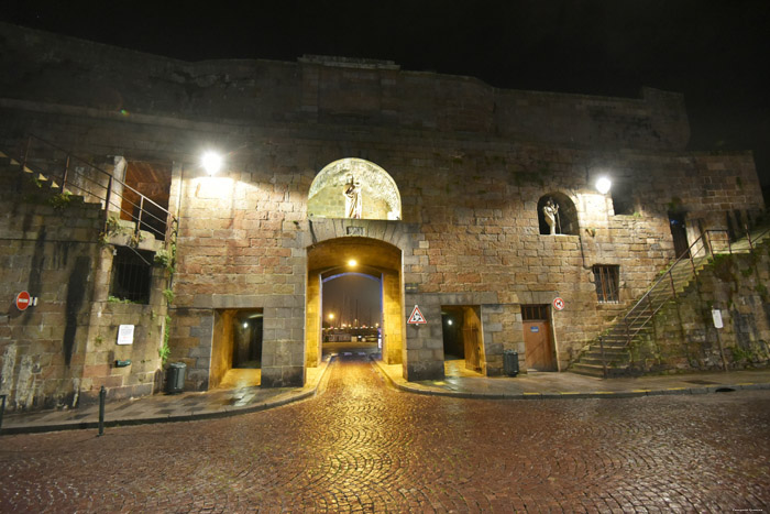 Large Gate Saint-Malo / FRANCE 