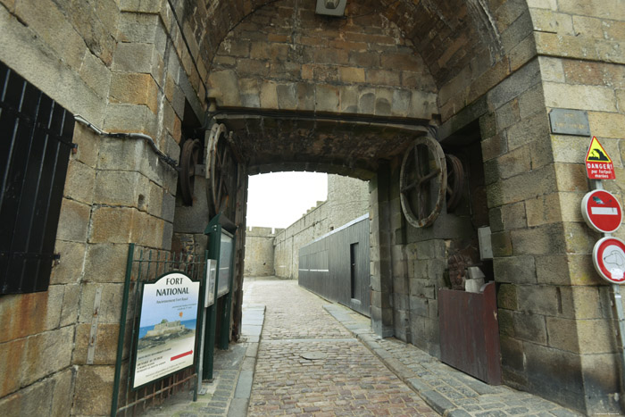 Saint Thomas Gate Saint-Malo / FRANCE 