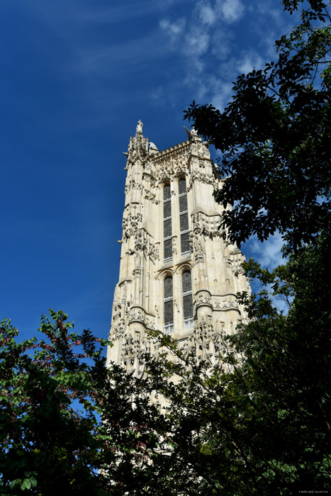 Saint Jacob's Tower (Tour Saint-Jacques) Paris / FRANCE 