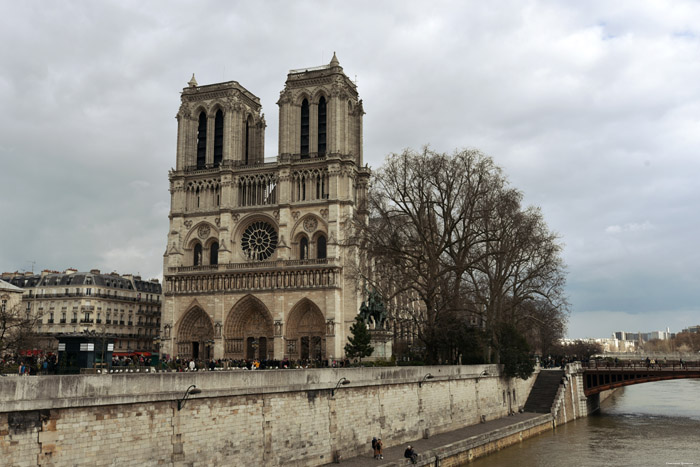 Our Ladies' Cathedral (Notre Dame) Paris / FRANCE 