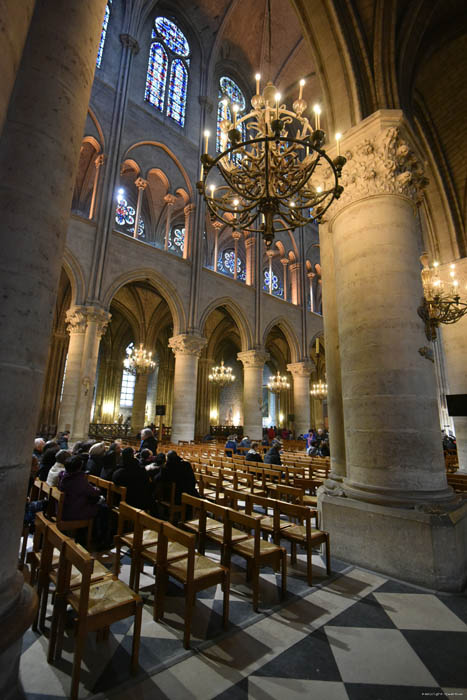 Cathdrale Notre Dame Paris / FRANCE 