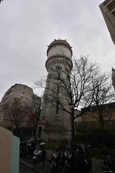 Watertoren Parijs in Paris / FRANKRIJK 