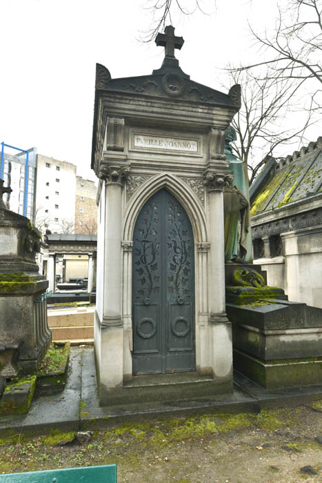 Joannot Family Grave Paris / FRANCE 