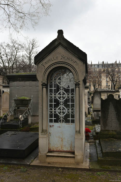 Tombe Famille Schoofs Paris / FRANCE 