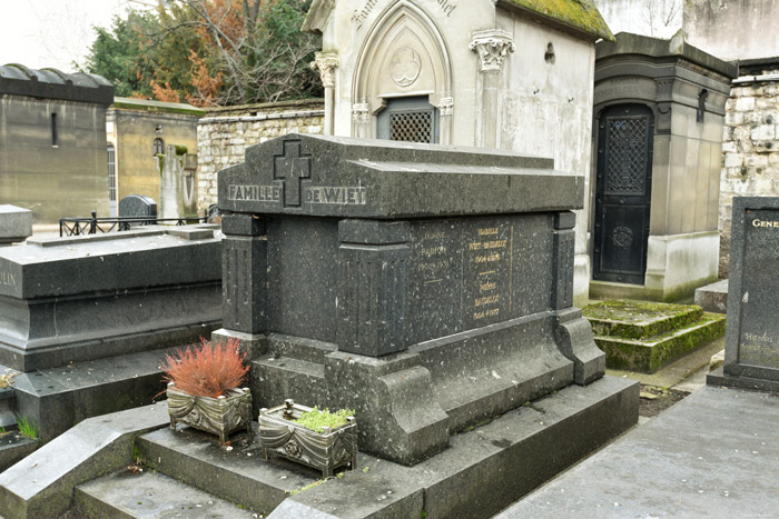 Family De Wiet Grave Paris / FRANCE 