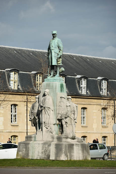 Standbeeld Parijs in Paris / FRANKRIJK 