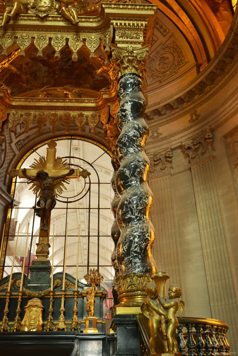 Sint-Louis-van-de-Invalidenkerk Parijs in Paris / FRANKRIJK 