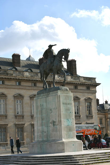 Ruiterstandbeeld Joffre Parijs in Paris / FRANKRIJK 