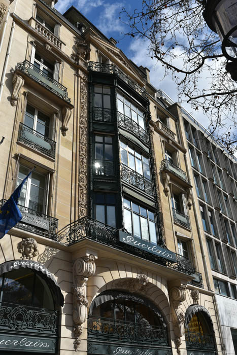 Guerlain Parijs in Paris / FRANKRIJK 