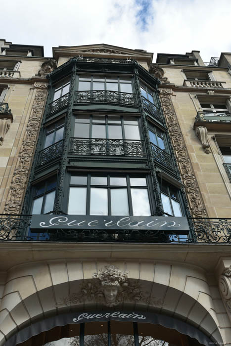 Guerlain Parijs in Paris / FRANKRIJK 