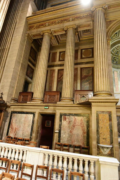 Kerk van Madeleen (Madeleine) Parijs in Paris / FRANKRIJK 