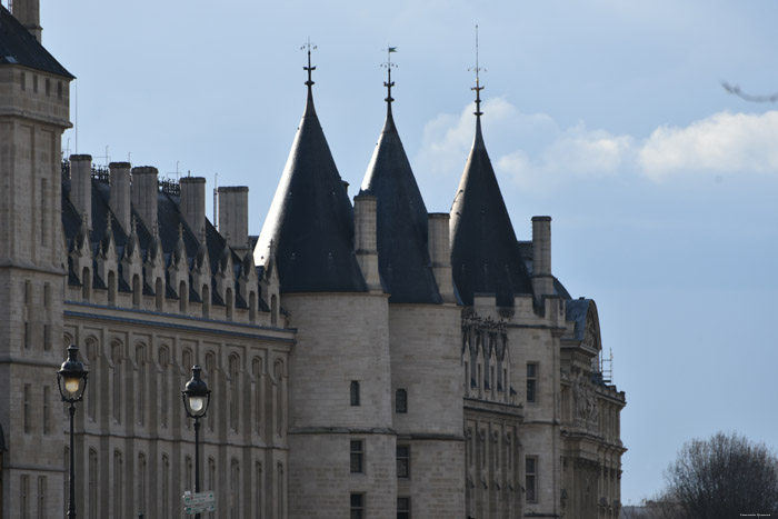 Oude Burcht Parijs in Paris / FRANKRIJK 