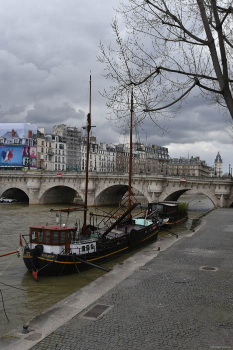 Marie Jeanne III Parijs in Paris / FRANKRIJK 