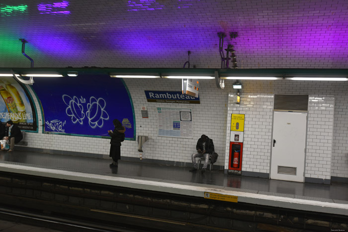 Rambuteau Metro Paris / FRANCE 
