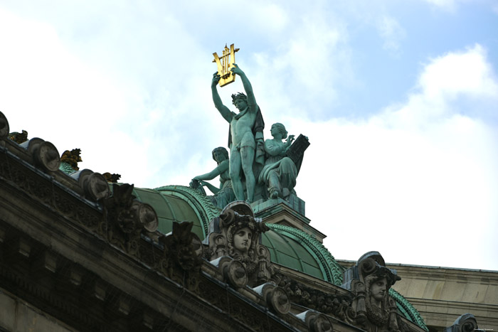 Opra - Palais Garnier Paris / FRANCE 