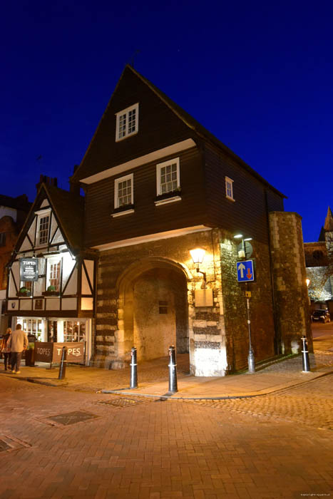 Cemeery Gate of Chertsey's Gate or Jasper's Gate House Rochester / United Kingdom 