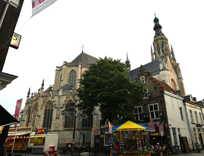 Onze-Lieve-Vrouwekerk Breda / Nederland 