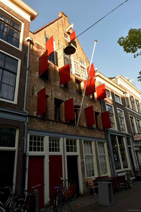 Huis met tuitgevel Delft / Nederland 