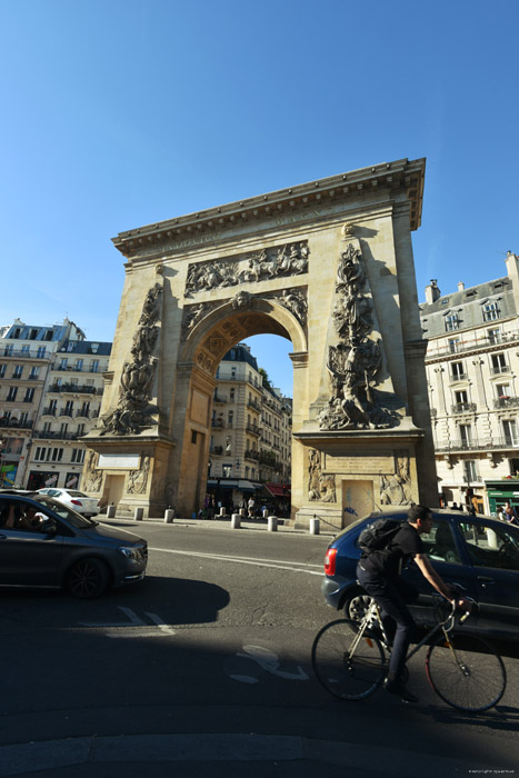 Sint Denis Poort Parijs in Paris / FRANKRIJK 