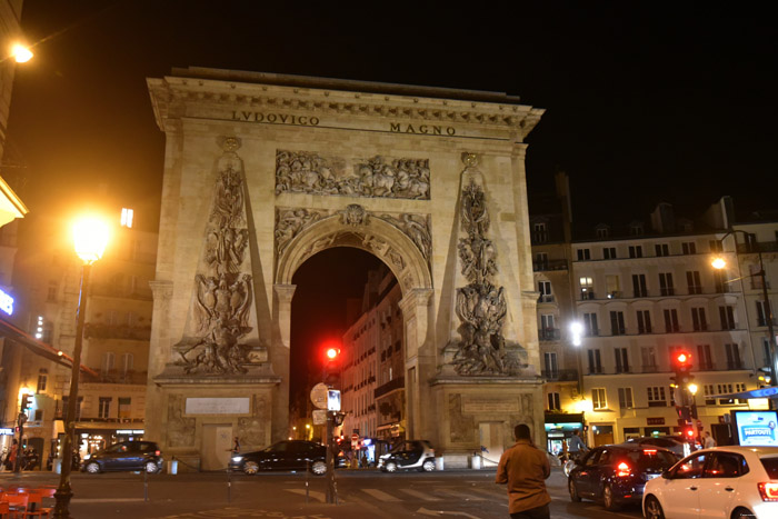 Porte Saint Denis Paris / FRANCE 