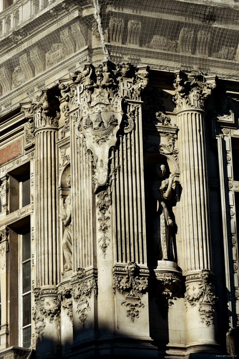 Gemeentehuis van 10e arrondissement Parijs in Paris / FRANKRIJK 