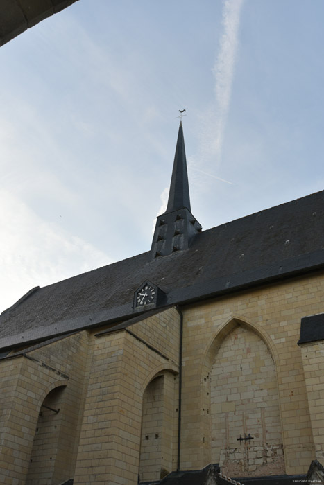 Collégiale Notre Dame Montreuil-Bellay / FRANCE 