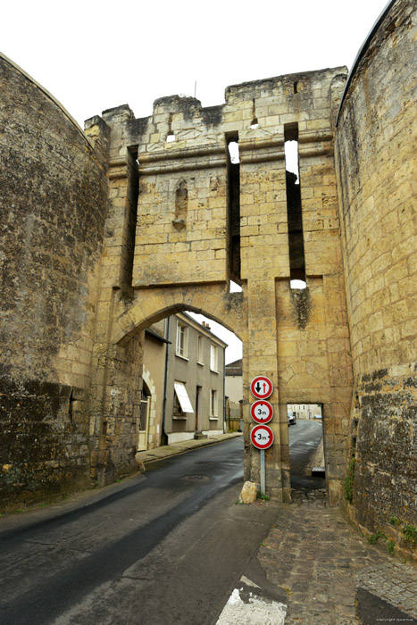 Nouvelle Porte Montreuil-Bellay / FRANCE 