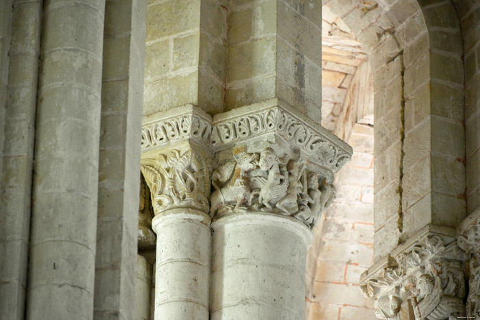 Église Notre Dame (Cunault) Chnehutte-Trves-Cunault / FRANCE 