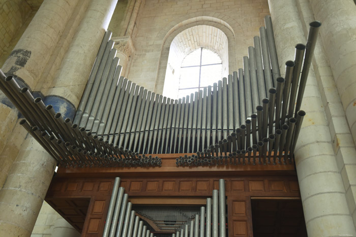 Onze-Lieve-Vrouwekerk (Cunault) Chnehutte-Trves-Cunault / FRANKRIJK 