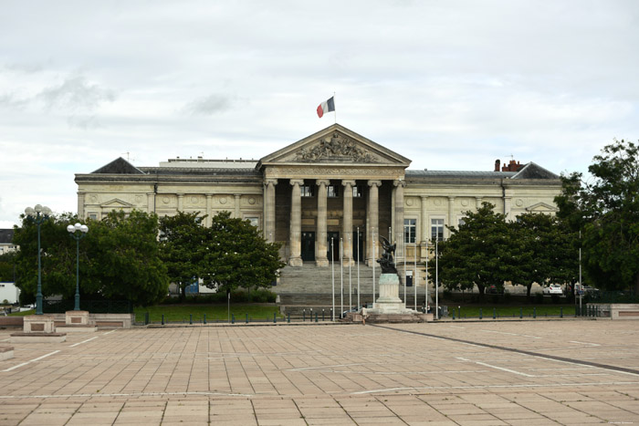 Tribunal de Grande Instance Angers / FRANCE 
