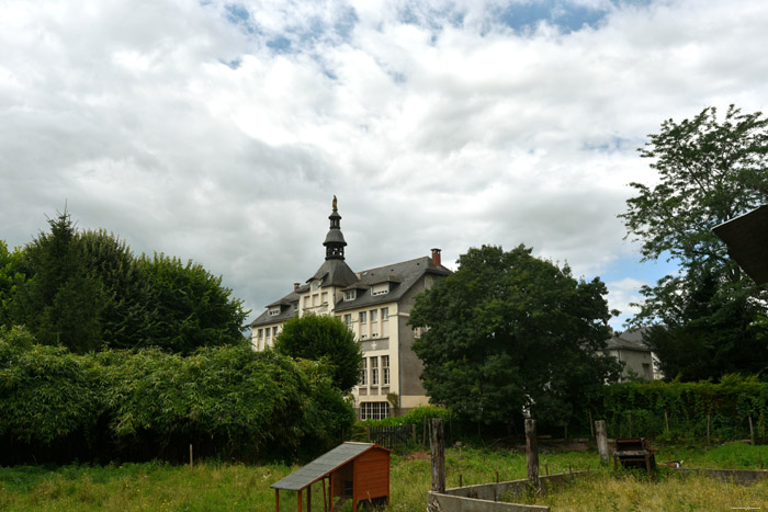 Diocesaan Huis Bhuard / FRANKRIJK 