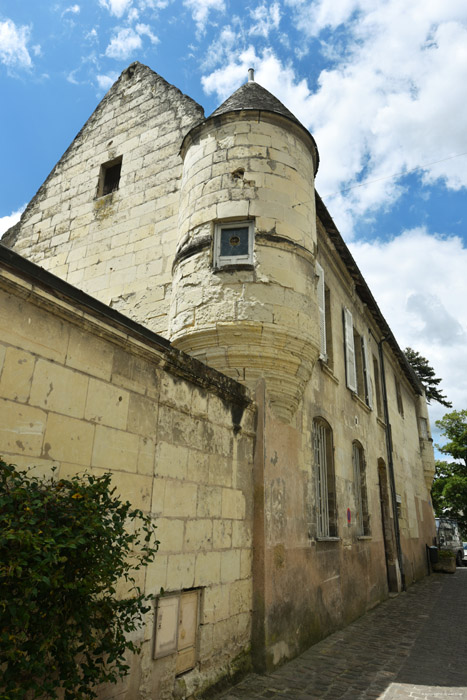 Building Chinon / FRANCE 