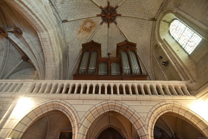 glise Saint Maurice Chinon / FRANCE 