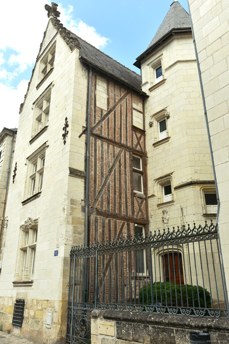 Building Chinon / FRANCE 