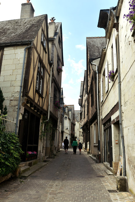 Straatzicht - Rue Voltaire Chinon / FRANKRIJK 