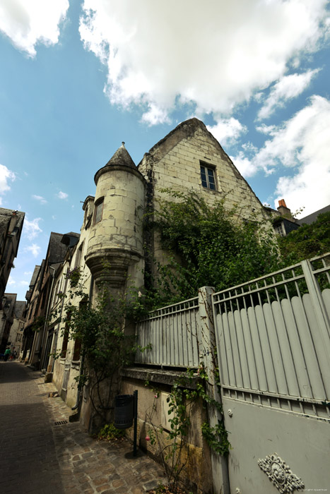 Maison avec Tour de Coin - Closerie Voltaire Chinon / FRANCE 