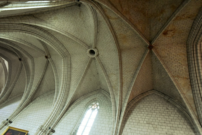 Sint Etiennekerk Chinon / FRANKRIJK 