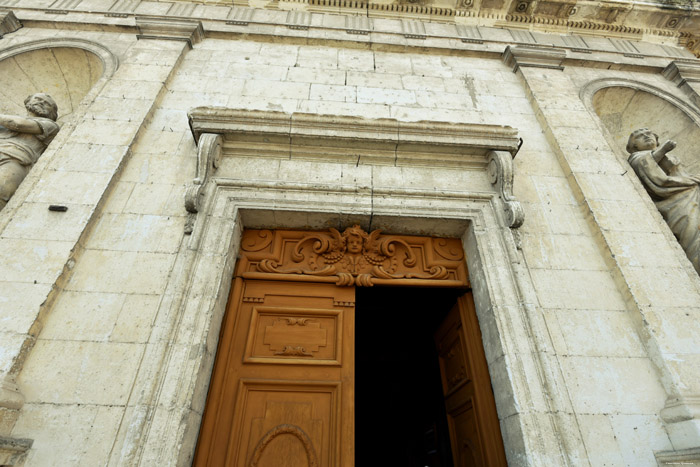 Eglise Richelieu / FRANCE 