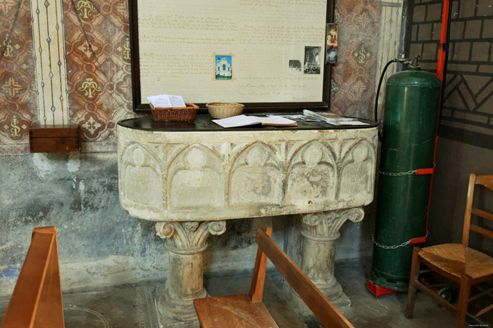 Onze-Lieve-Vrouwekerk Rivire / FRANKRIJK 