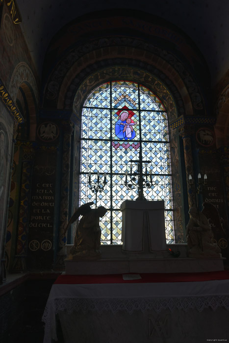 Onze-Lieve-Vrouwekerk Rivire / FRANKRIJK 