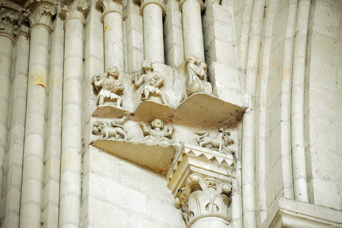 glise Saint Martin Candes-Saint-Martin / FRANCE 