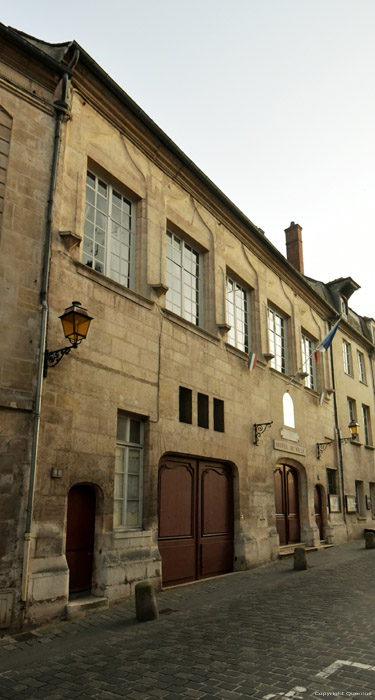 Stadhuis Senlis / FRANKRIJK 